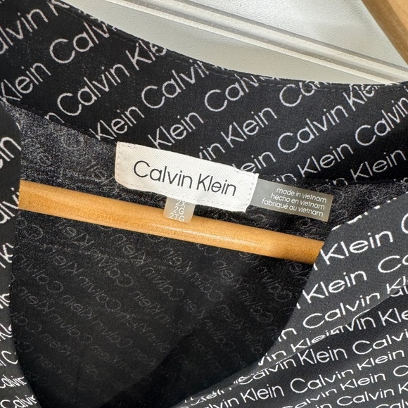 NEW Calvin Klein Modern Essentials Long Sleeve Top 2X All Over Print - Picture 2 of 6